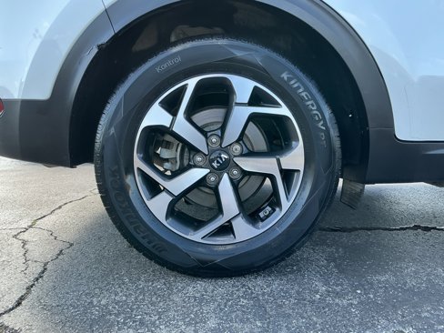 Used 2022 Kia Sportage LX image 24