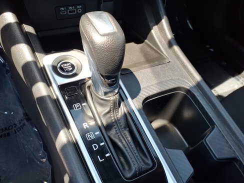 Used 2023 Nissan Sentra SV w/ Trunk Package image 22