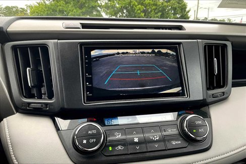 Used 2018 Toyota RAV4 XLE image 26