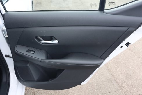 Used 2023 Nissan Sentra SV image 18