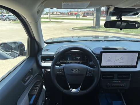 New 2025 Ford Maverick XLT w/ XLT Luxury Package image 11
