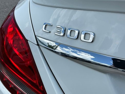 Used 2018 Mercedes-Benz C 300 4MATIC Sedan image 13