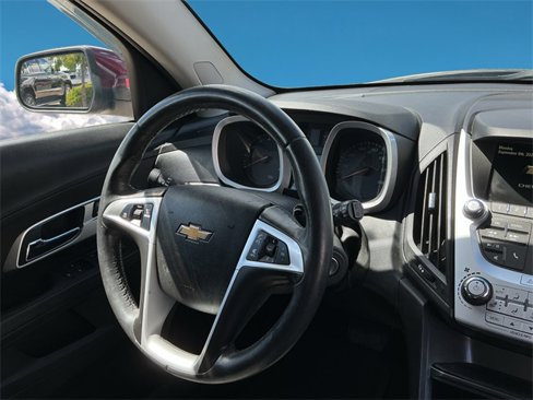 Used 2017 Chevrolet Equinox LT w/ Convenience Package image 16
