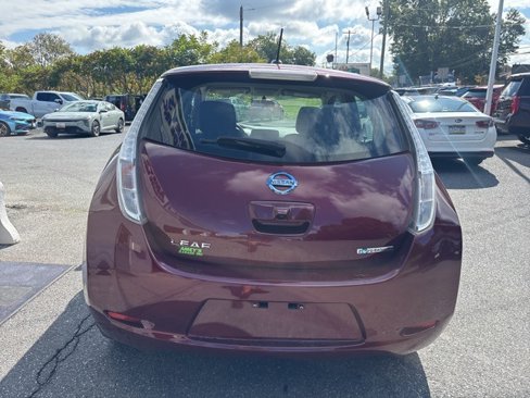 Used 2017 Nissan Leaf SV image 5