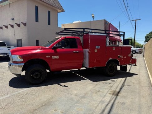 Used 2016 RAM 3500 Tradesman w/ Power & Remote Entry Group image 2