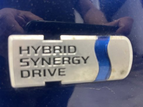 Used 2012 Toyota Prius V Two image 17