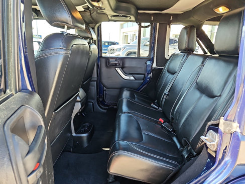 Used 2013 Jeep Wrangler Unlimited Rubicon w/ Connectivity Group image 10