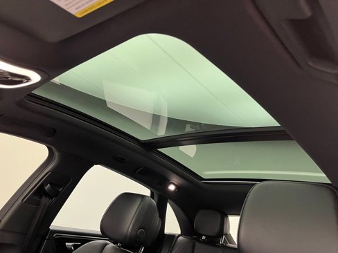 Used 2018 Porsche Macan S image 27