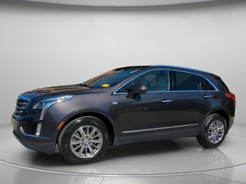 Used 2017 Cadillac XT5 Luxury w/ Driver Awareness Package image 13