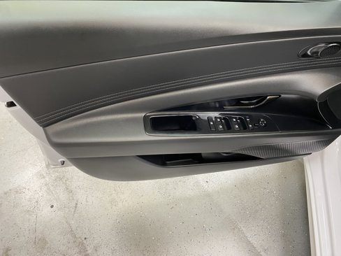 Used 2025 Hyundai Elantra Sport image 20