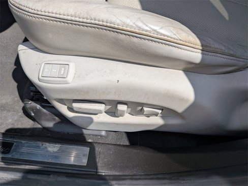Used 2013 Cadillac SRX Luxury w/ Driver Awareness Package image 13