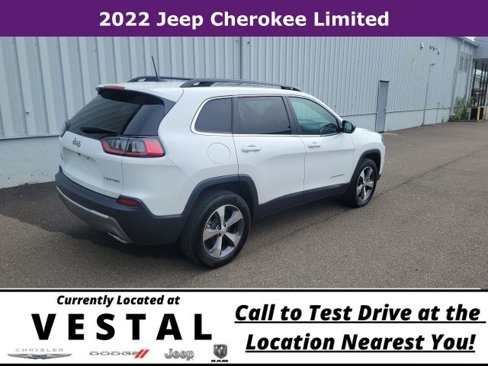 Used 2022 Jeep Cherokee Limited image 4