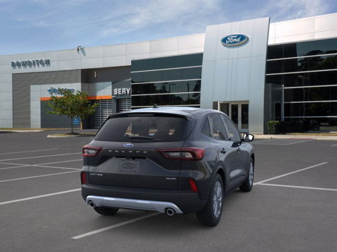 New 2025 Ford Escape Active w/ Cold Weather Package image 8