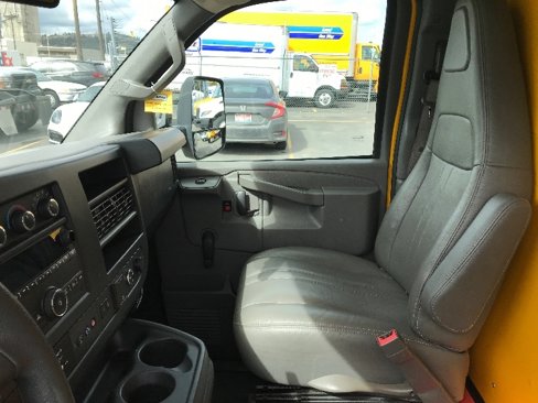 Used 2019 GMC Savana 3500 Extended w/ Driver Convenience Package image 18