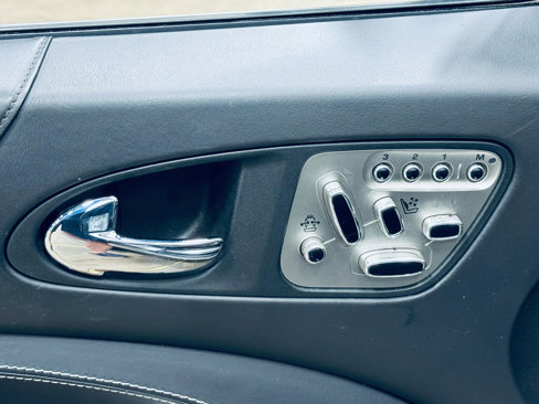 Used 2010 Jaguar XKR R image 31