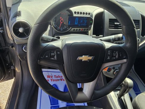 Used 2013 Chevrolet Sonic LT image 11