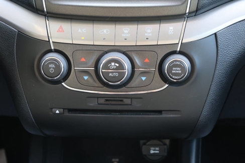 Used 2018 Dodge Journey Crossroad w/ Popular Equipment Group image 21
