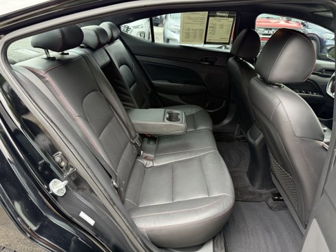Used 2018 Hyundai Elantra Sport image 36