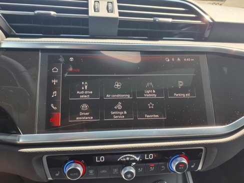 New 2025 Audi Q3 2.0T Premium image 15