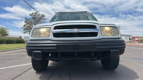 Used 2001 Chevrolet Tracker 2WD image 3