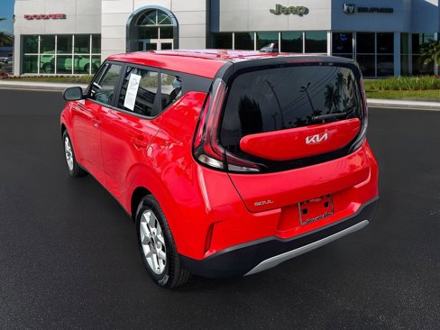 Used 2023 Kia Soul S image 5