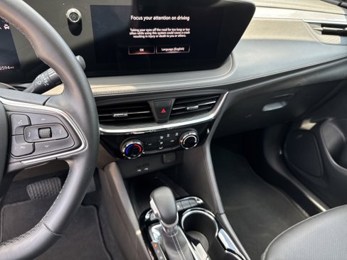 Used 2024 Buick Encore GX Sport Touring image 27