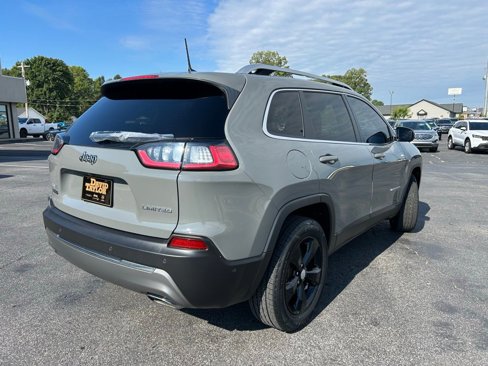Used 2021 Jeep Cherokee Limited image 4