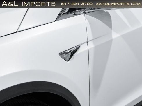 Used 2018 Tesla Model X 75D image 4