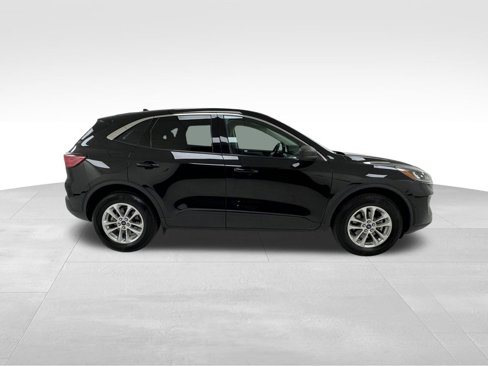 Used 2022 Ford Escape SE image 8