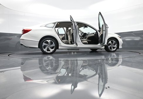 Certified 2019 Honda Accord EX image 48