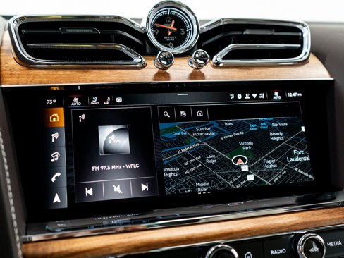 New 2025 Bentley Bentayga image 39