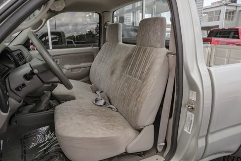 Used 2002 Toyota Tacoma 4x4 Regular Cab image 32