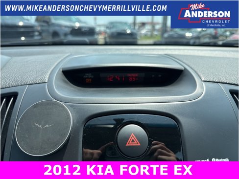 Used 2012 Kia Forte EX image 20
