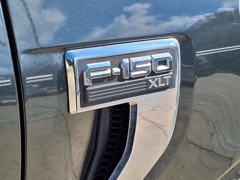 Used 2021 Ford F150 XLT image 8