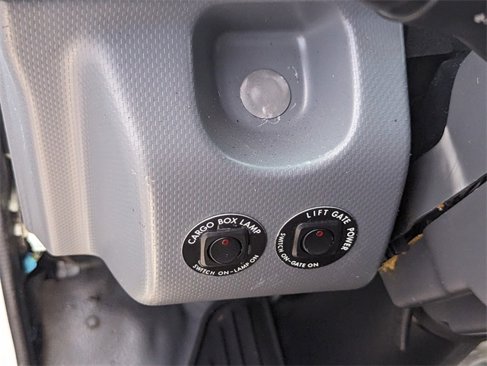 Used 2019 Isuzu NPR image 24