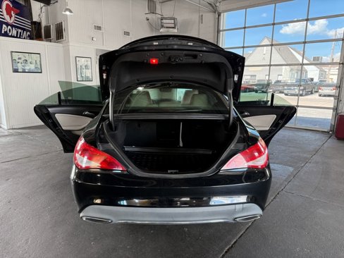 Used 2018 Mercedes-Benz CLA 250 image 19