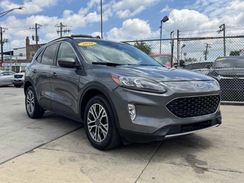 Used 2021 Ford Escape SEL image 3