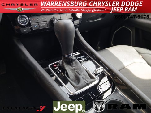 Used 2023 Jeep Compass Latitude image 24