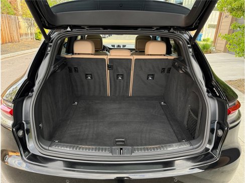 Used 2019 Porsche Macan image 38