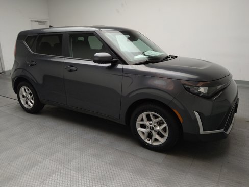 Used 2023 Kia Soul LX w/ Option Group 015 image 11