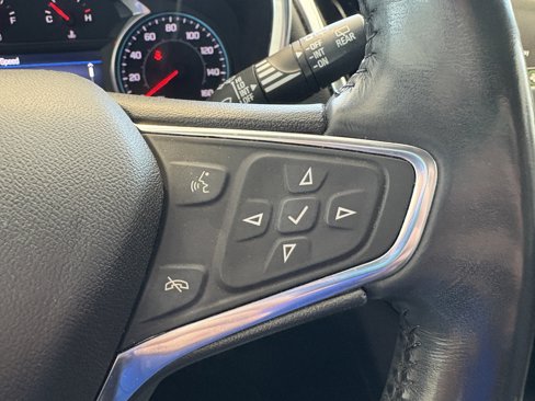 Used 2019 Chevrolet Equinox LT w/ Driver Convenience Package image 14