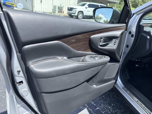 Used 2020 Nissan Murano Platinum image 29