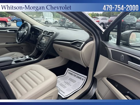 Used 2019 Ford Fusion SEL image 27