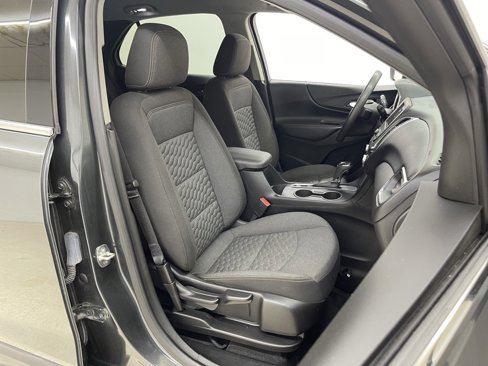 Used 2020 Chevrolet Equinox LT image 10