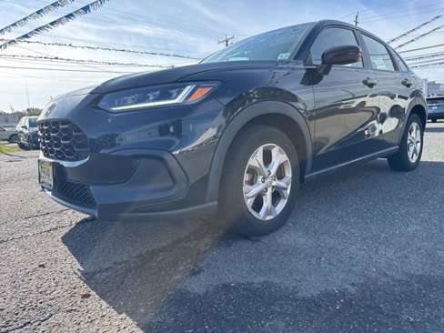 Used 2023 Honda HR-V LX image 1