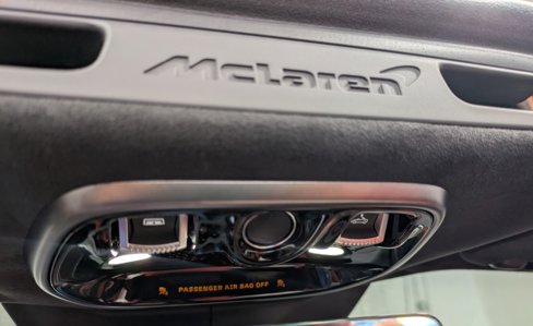 New 2025 McLaren Artura Spider image 17