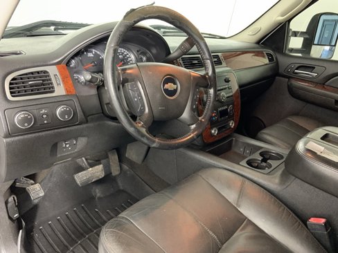 Used 2009 Chevrolet Silverado 3500 LTZ w/ Suspension Package, Off-Road image 25