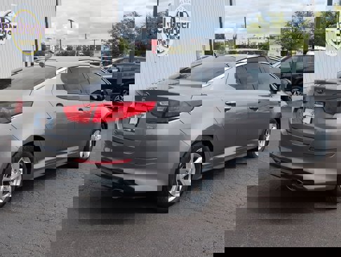 Used 2015 Kia Optima LX w/ LX Convenience Package image 7