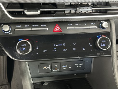 Certified 2024 Hyundai Sonata SEL w/ Convenience Package image 20
