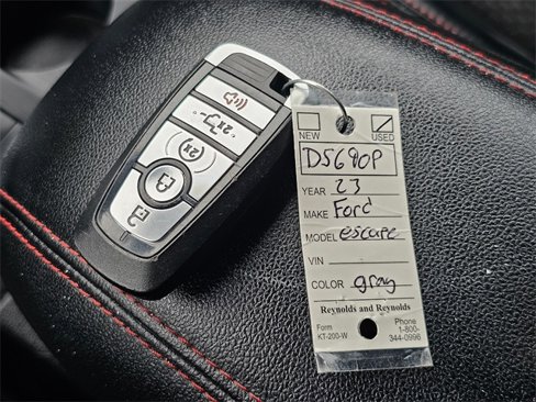 Used 2023 Ford Escape ST-Line w/ Cold Weather Package image 30